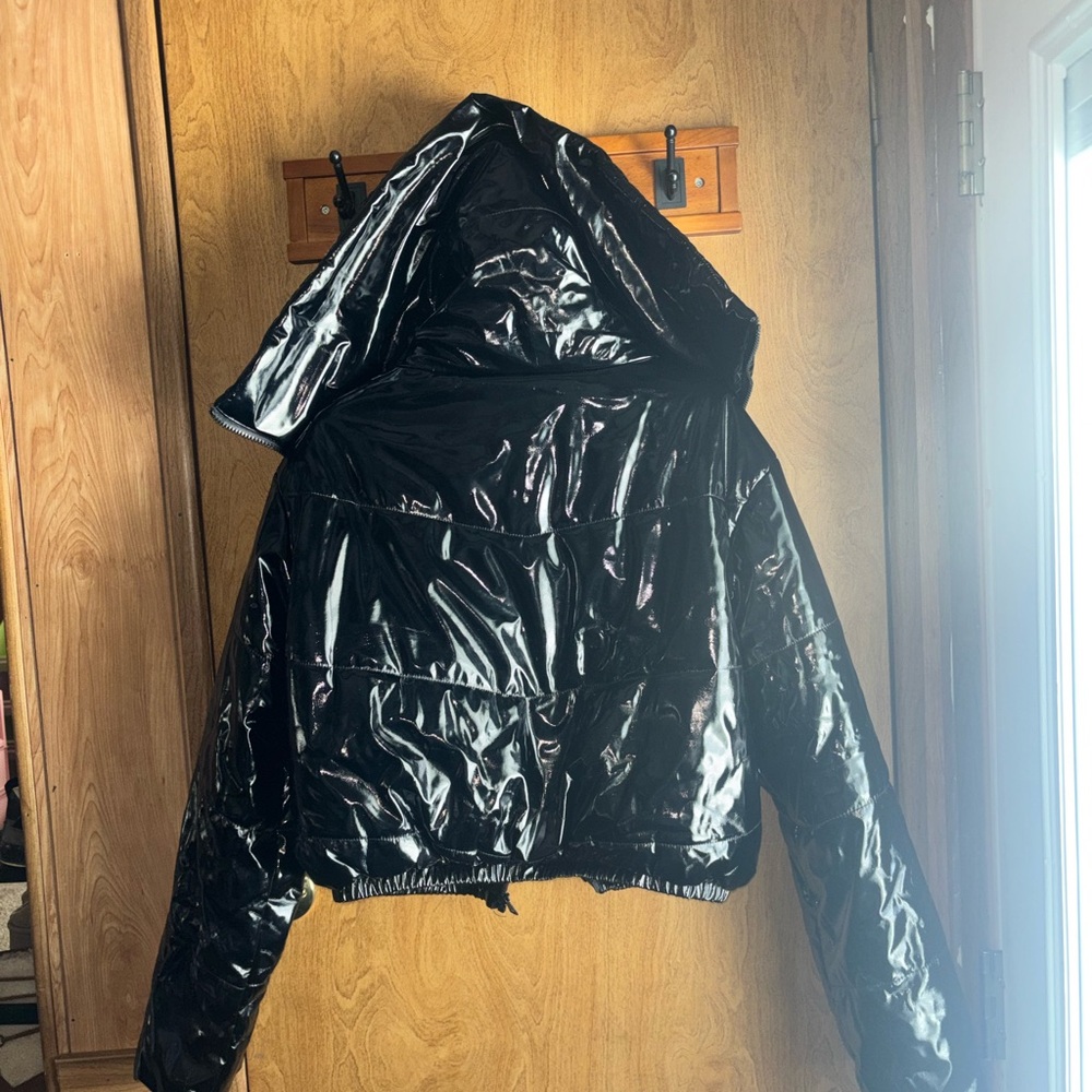 Shiny Black Women's Puffer Jacket